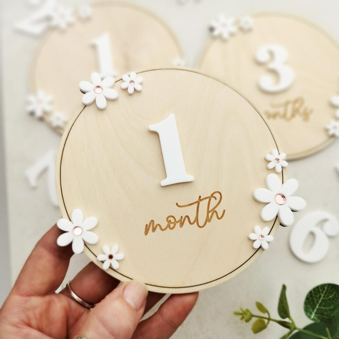 Wooden Boho Daisy Milestone Cards, Baby Girl Flower Monthly Discs ...