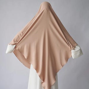 BEST SELLER KHIMAR (hijab) – Modest, Lightweight & Timeless Hijab for Effortless Grace