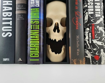 Boek hoekje schedel horrorstijl
