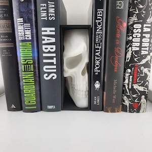 Sad Skull Book Nook – Library Décor