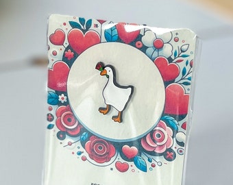 Charming Rose-Beaked Duck Enamel Pin - Whimsical Waterbird Accessory for Nature and Bird Lovers