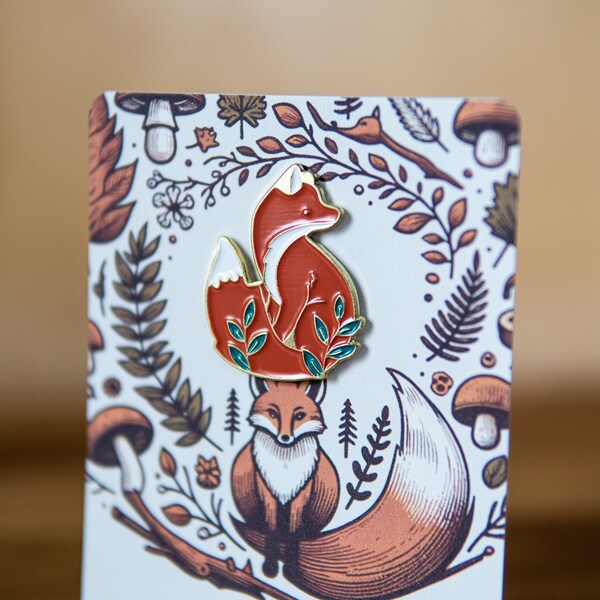 Sly Fox Enamel Pin - Cute Forest Animal Accessory