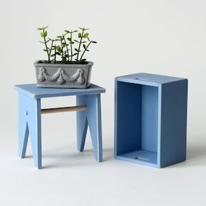 1:6 Scale Miniature Stool with Decorative Box & Potted Plant – Handmade Dollhouse Accessories for Barbie, Blythe and FR Dioramas | ser #20
