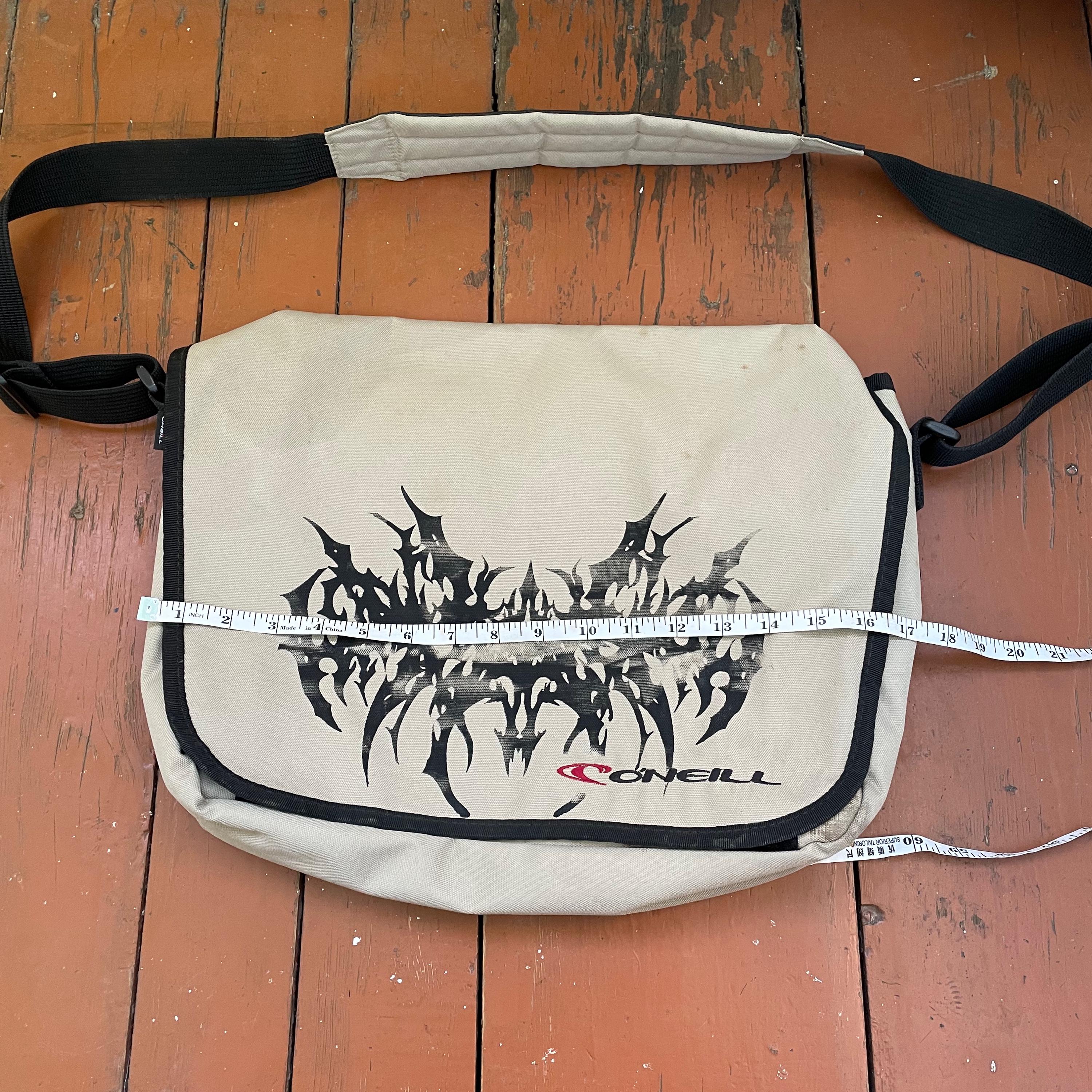 Custom O'neill Messenger Bag – Upcycled Y2K Streetwear