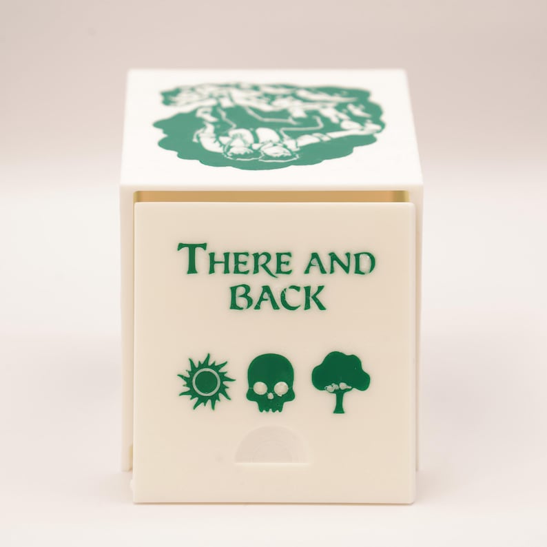 Hobbit Shire Deck Box | 100+ Sleeved Cards | MTG Commander Storage image 9