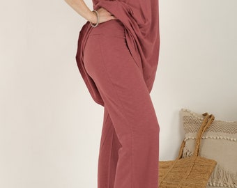 Luna Classic Yoga / Lounge Pants in our signature organic bamboo-cotton mix fabric