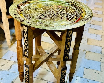 Table à thé marocaine ronde en laiton 20" faite à la main avec support en bois pliant Thuya Wood Handcrafted, Style vintage, déco, design,