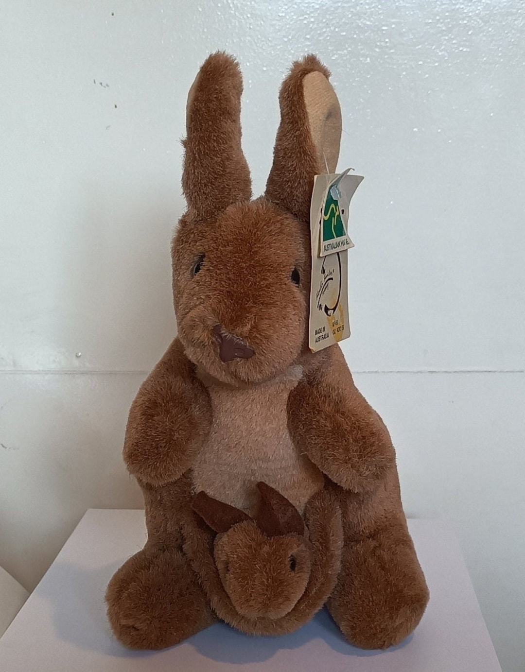 Australische koalafamilie. Knuffelset kangoeroe met Joey - 25 cm  Knuffelsouvenirs. Vintage speelgoed. - Etsy België, image size:1080x1383