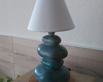 Lampada, Illuminazione, Lampada da tavolo, Lampada da tavolo, Lampada da comodino, Decorazione d'interni, Lampada di design, Lampada di design, Paralume.