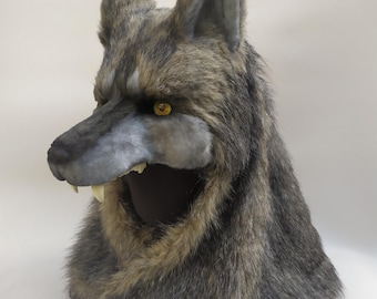 Wolf mask with fure