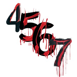 Pu&ograve; includere: Vernice nera che cola sui numeri 4, 5, 6 e 7. I numeri sono dipinti in uno stile audace, a pennellate. La vernice cola sui numeri in rosso.