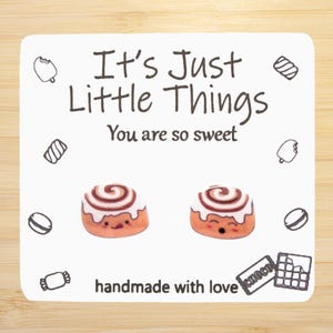 Cinnamon Bun Earrings, Food Earrings, Miniature Food, Kawaii Earrings, Food Jewelry, Unique Earrings, Handmade Earrings, Cute Earrings.