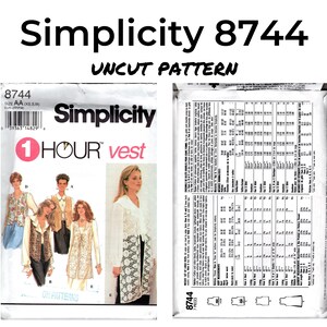 Puede incluir: Patrón de costura Simplicity número 8744 para un chaleco. El patrón incluye instrucciones para hacer un chaleco con una variedad de telas diferentes. El patrón es para las tallas AA (XS-S-M).