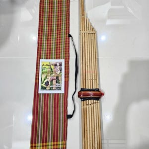 Armónica tailandesa Khaen / Bambú hecho a mano, lengüetas de plata, tonalidad La menor