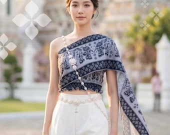 Ready-to-Wear Thai Sabai Wrap – Elephant Pattern Silk Shawl
