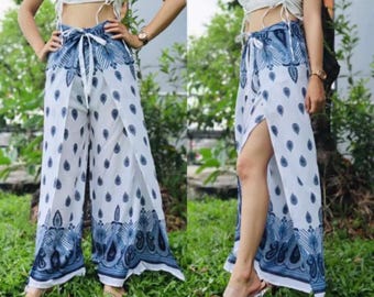 Wikkelbroek met bloemen boho, hippiebroek van Thais rayon, strandyogabroek, one size XS-L