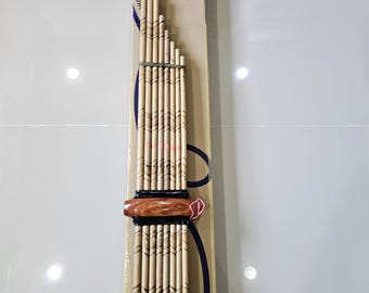 Thai Bamboo Khaen Mouth Organ: Silver Reed Isan Instrument Key Am