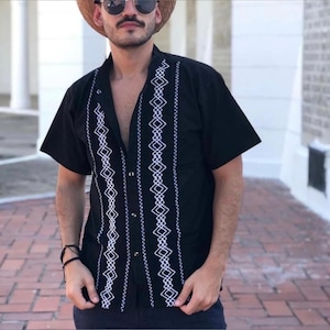 Mens Cotton Guayabera Shirt – Traditional Mexican Style, Embroidered