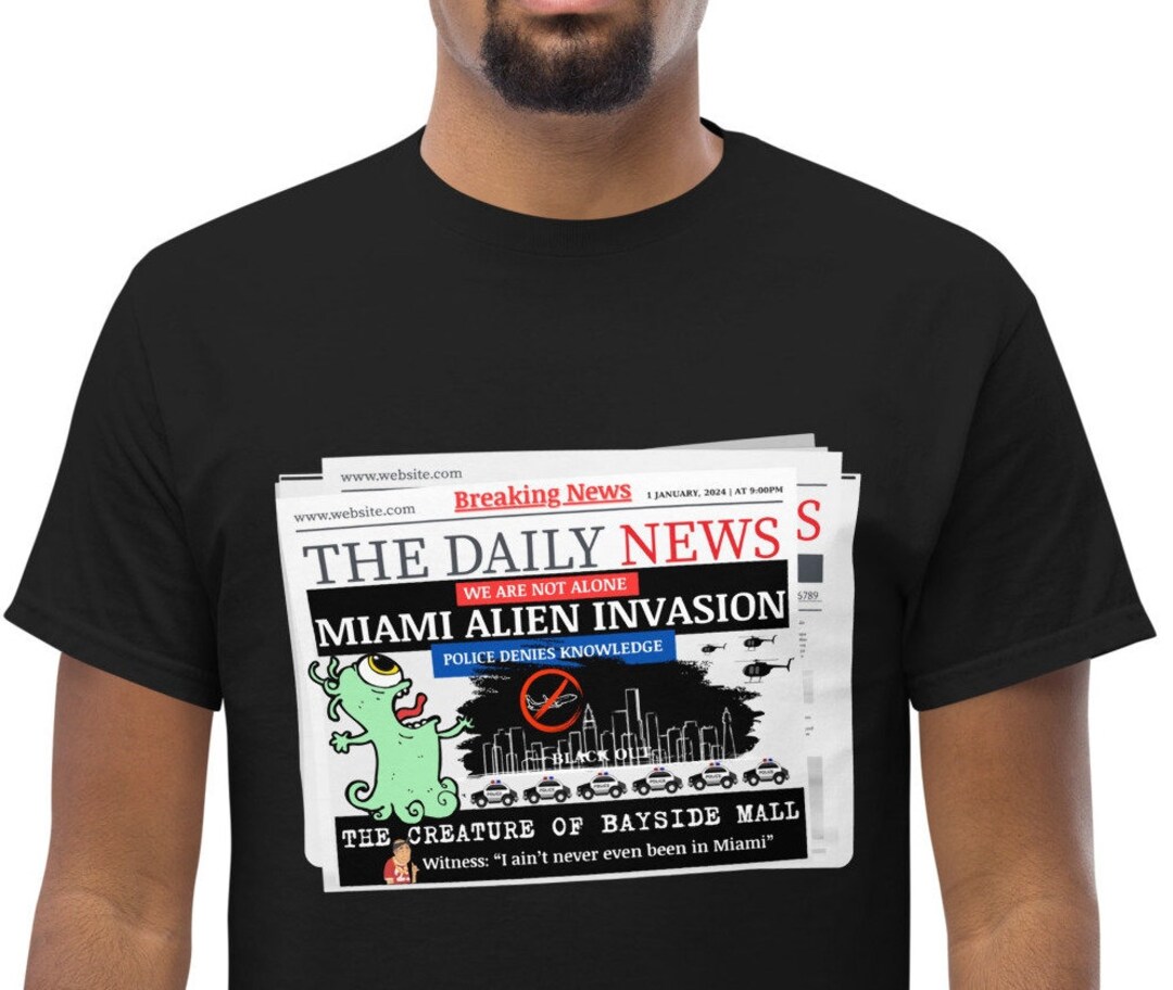 Miami Mall Alien Invasion T-shirt - Etsy