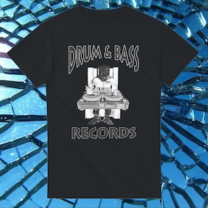 Drum & Bass (death row) - zwaargewicht T-shirt met ronde hals | Gildan® 5000 zwart