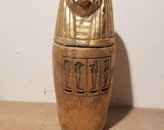 Jarra de piedra antigua encantada - Poderoso recipiente del espíritu del halcón, guardián, protección, riqueza, suerte, talismán vinculado a demonios, busca nuevo dueño.