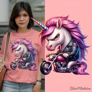 Könnte beinhalten: Ein pinkfarbenes und weißes Einhorn, das eine schwarze Lederjacke trägt, fährt ein pinkfarbenes Motorrad. Das Einhorn hat eine rosafarbene Mähne und einen rosafarbenen Schwanz sowie ein blaues und violettes Horn. Das Motorrad hat einen schwarzen Sitz und Lenker sowie einen verchromten Auspuff.
