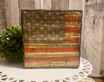 Summer Tier Tray Decorating, Rustic American Flag Canvas, Primitive Patriotic Decor, Farmhouse Style 4th Of July, Vintage Cottage Flag Art