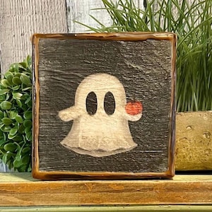 Cute Ghost Beeswax Canvas, Halloween Ghost Decor, Primitive Halloween Tray Art, Spooky Cottagecore Mini Rustic Fall Ghost Shelf Sitter