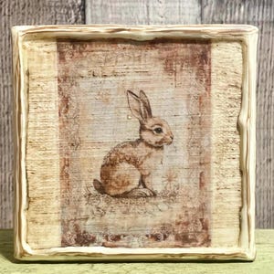 Primitive Bunny Easter Decor, Holiday Tray Styling, Vintage Spring Home Decore, Country Cottage Easter Farmhouse Decorator Gift, charming bunny with vintage style french country look for spring and Easter home table and tray decorating