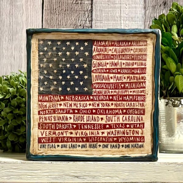 July 4th Rustic Flag With State Names, Patriotic Americana Beeswax Canvas, Farmhouse USA Veterans Gift Memorial Day, Patriotic Table Canvas