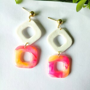 Dangling earrings in polymer clay, white, yellow, pink, gold