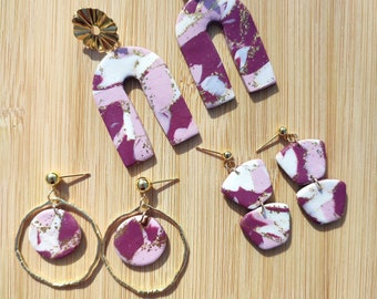 Boucles d'oreilles pendantes en argile polymère, rose, violet, doré, blanc