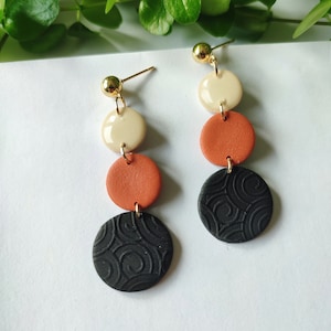 Dangling earrings in polymer clay, beige, black, terracotta image 1