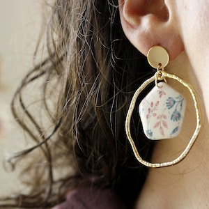 Polymer clay earrings, pink, floral patterns image 3