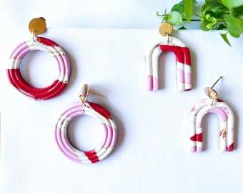 Boucles d'oreilles pendantes en argile polymère, rose, rouge cerise, doré, blanc