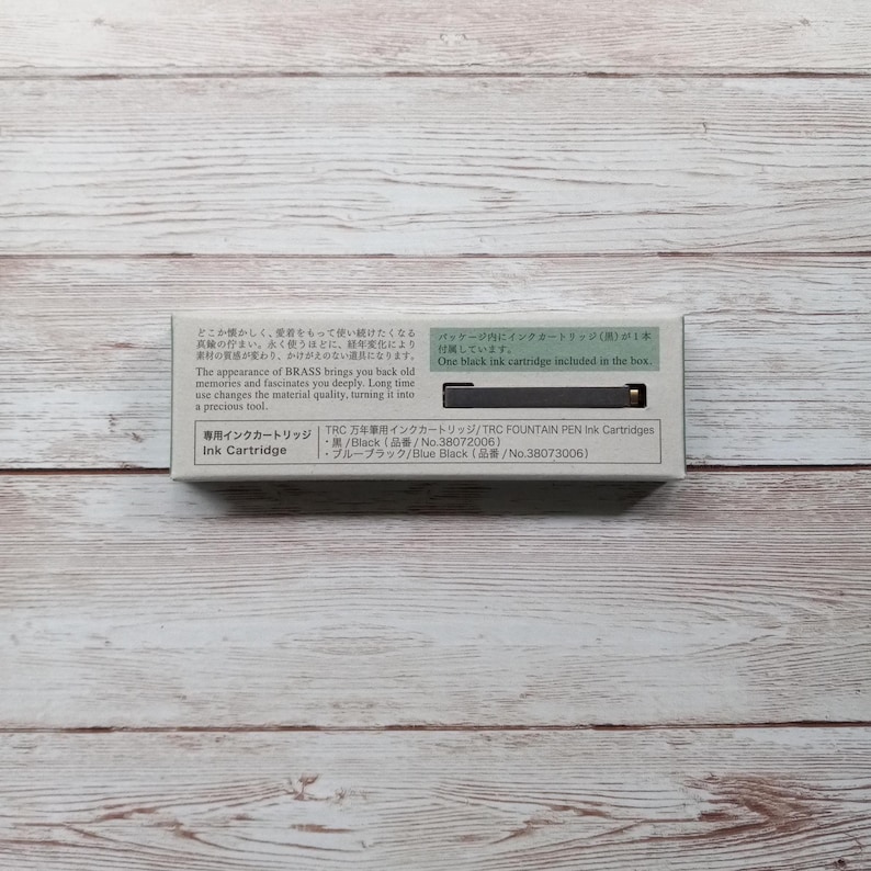 Traveler's Company - Brass Fountain Pen image 3