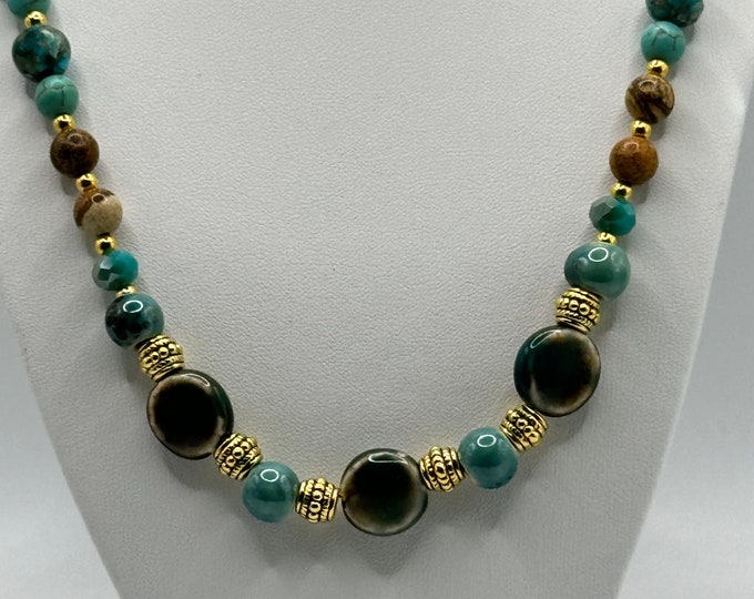 Turquoise and Glass Beads Necklace