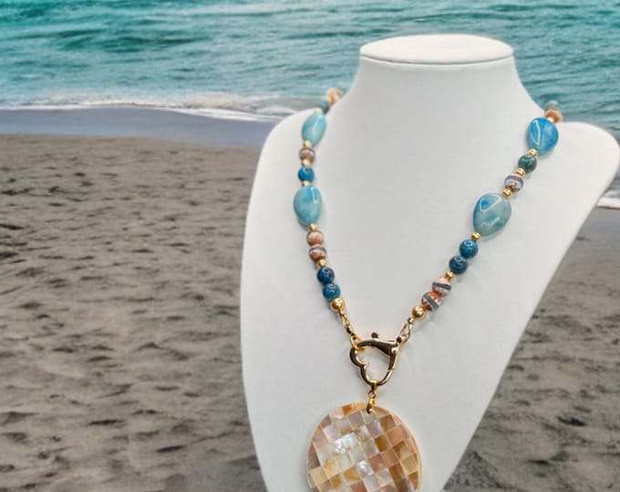 Sandy Shore Necklace