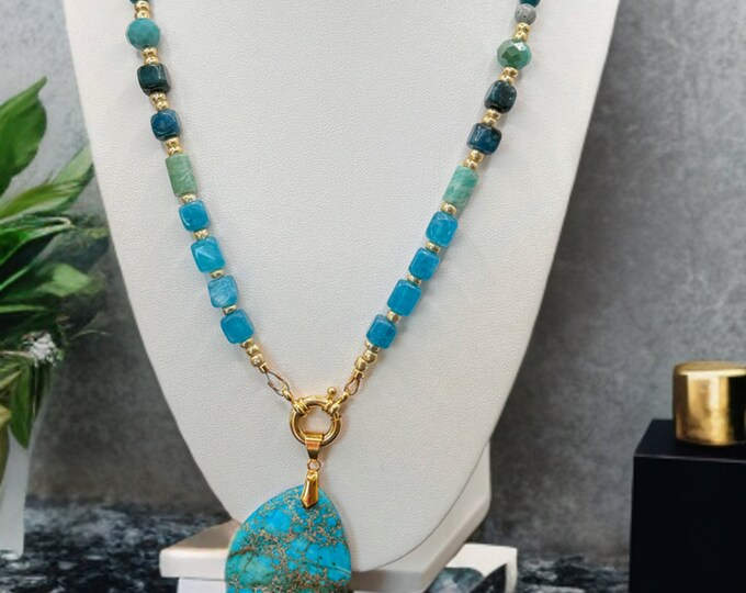 Azure Majesty Pendant Necklace.
