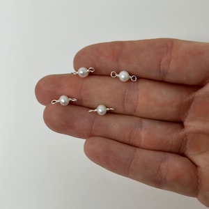 パールチャーム スターリングシルバー 淡水パール ゴールドフィルド パーマネントジュエリーチャーム コネクターパール 繊細なチャーム ホワイトパール コネクターチャーム