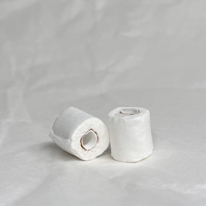 Carta igienica per casa delle bambole (2 rotoli)/ 1:12
