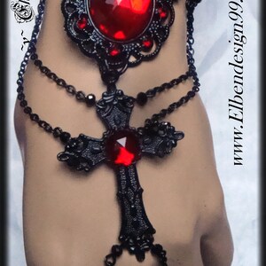 Armband Elbendesign Gothic Steampunk Renaissance Victoriaanse bruidssieraden donkere bruidssieraden robijnrode glasstenen