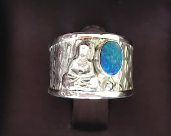 Anillo de meditación de Buda con ópalo australiano
