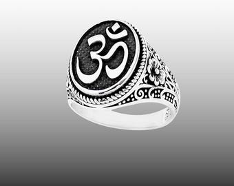 Anillo Om para hombre