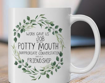 Regalo de Navidad para compañeros de trabajo / Regalo para amigos del trabajo / Taza para mejores amigos del trabajo / Tazas de café divertidas para compañeros de trabajo / Tazas navideñas divertidas para compañeros de trabajo