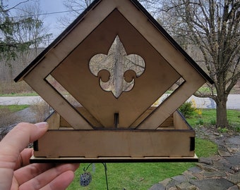 Bird feeder laser template