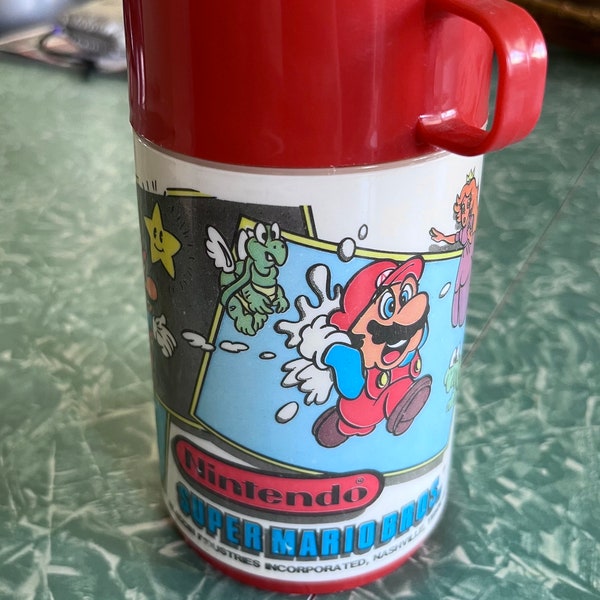 Vintage Super Mario Bros Aladdin Insulated Thermos!