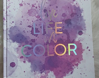 Live life in color undated weekly planner with motivational cards and pen