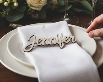 Personalisierte Namensschilder Holz • Platzkarten Hochzeit • Holznamen Tischdeko • Gastgeschenk personalisiert • Holzschriftzug Name