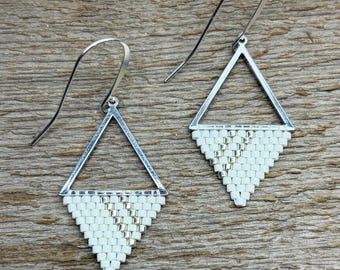 Beaded triangle earrings. Color: soft white/cream,silver; Handmade in the USA